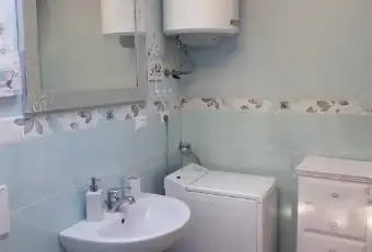 Rexer-Empoli-Bilocale-ingresso-indipendente-ammobiliato-BAGNO