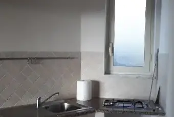 Rexer-Pozzuoli-Monolocale-panoramico-vista-mare-CUCINA