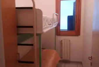 Rexer-San-Giorgio-Ionico-Trilocale-in-ottimo-stato-CAMERA-DA-LETTO