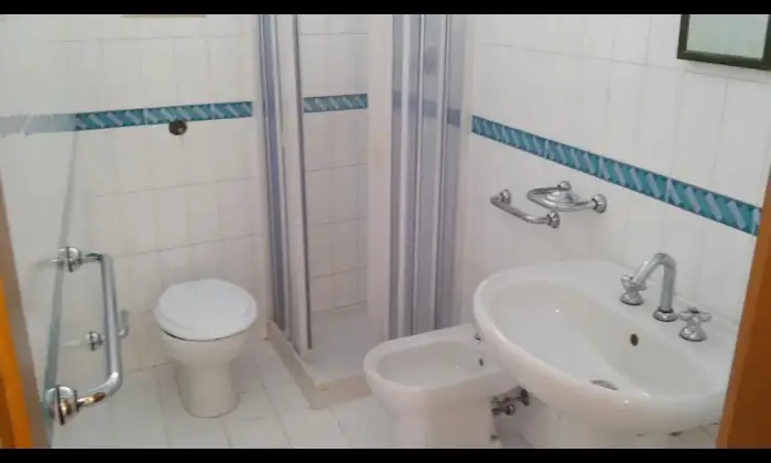 Rexer-Misilmeri-Mansarda-piano-BAGNO