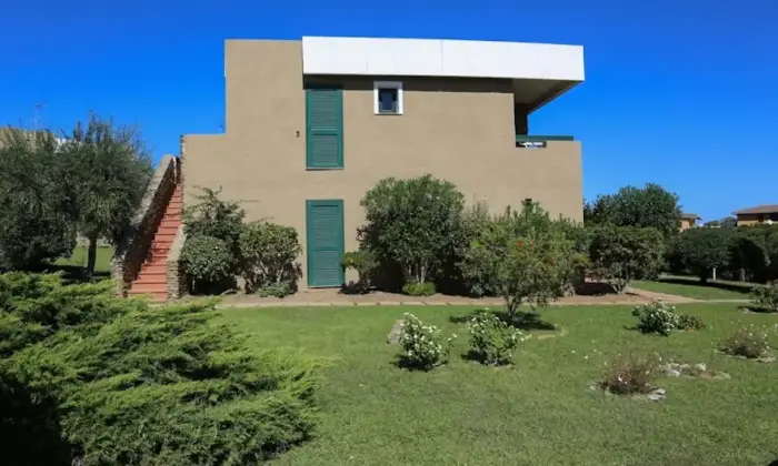 Rexer-Stintino-Multiproprieta-in-vendita-a-localit-Punta-Negra-GIARDINO