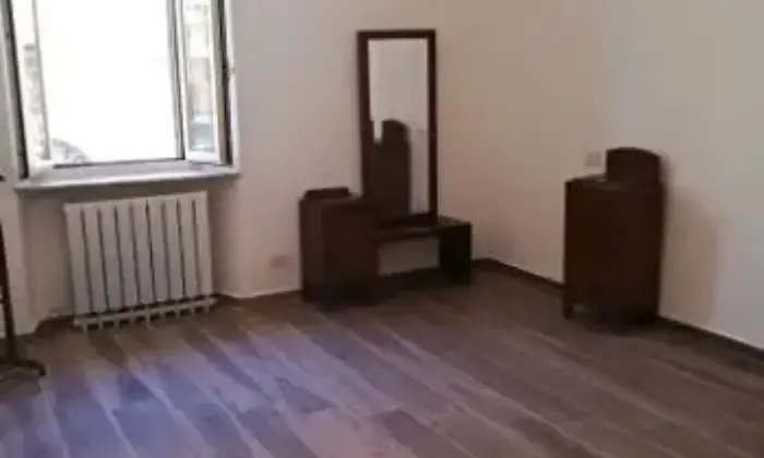 Rexer-Civitella-Paganico-Appartamento-a-PARI-appena-ristrutturato-SALONE
