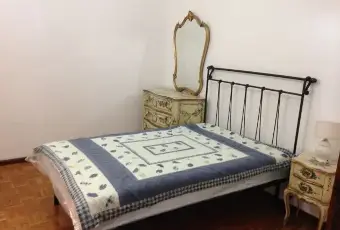 Rexer-Perugia-Camera-vicino-al-centro-CAMERA-DA-LETTO