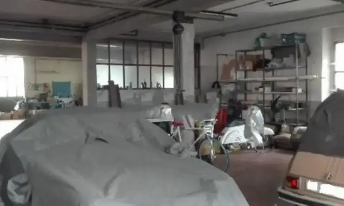 Rexer-Bibbiena-Villetta-bifamiliare-in-vendita-in-corso-Antonio-Gramsci-GARAGE