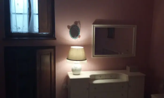 Rexer-Castel-Focognano-Appartamento-in-vecchio-borgo-CAMERA-DA-LETTO
