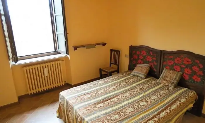 Rexer-Orvieto-Casale-in-pietra-ristrutturato-loc-Morrano-Orvieto-CAMERA-DA-LETTO