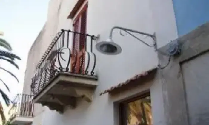Rexer-Lipari-Monolocale-panoramico-centro-storico-ALTRO