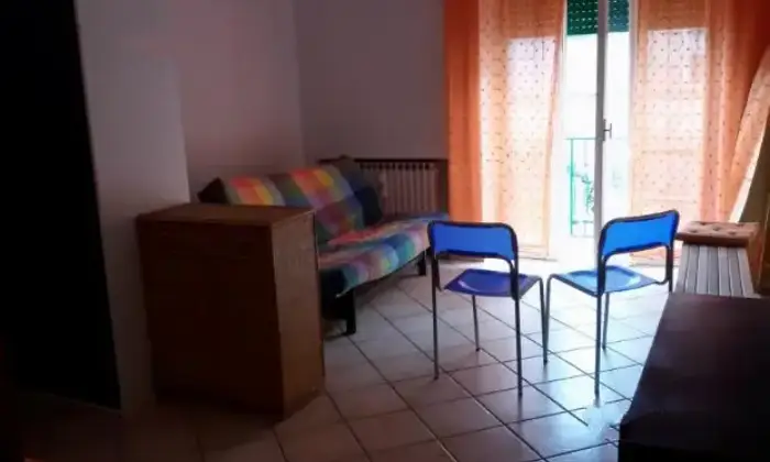 Rexer-Perugia-Appartamento-mq-luminoso-e-privilegiato-SALONE