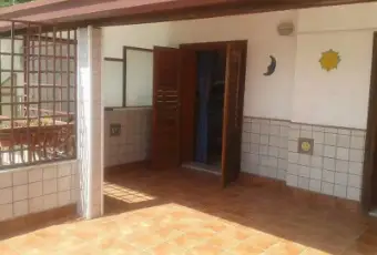 Rexer-Letojanni-Appartamento-ristrutturato-a-Letojanni-CUCINA
