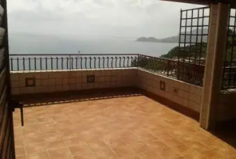 Rexer-Letojanni-Appartamento-ristrutturato-a-Letojanni-TERRAZZO