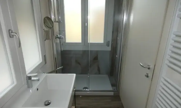 Rexer-Formigine-Appartamento-Vicino-La-Ferrari-BAGNO