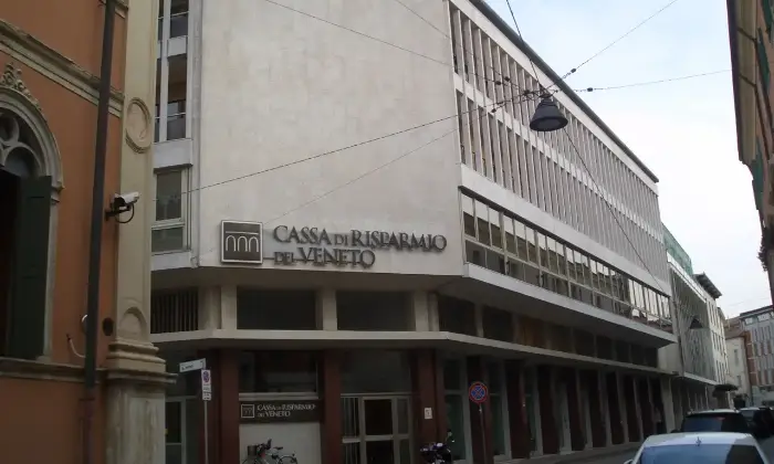 Rexer-Rovigo-Ampio-ufficio-di-fronte-al-tribunale-ALTRO