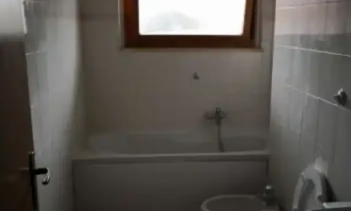 Rexer-Roma-Affitto-appartamento-mq-BAGNO
