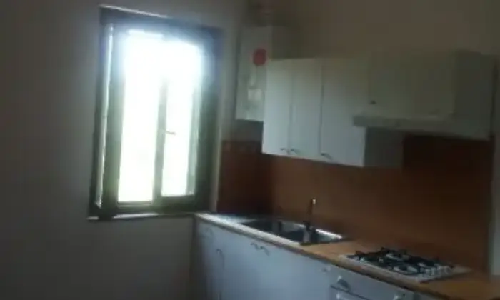 Rexer-Formello-Appartamento-in-villa-con-giardino-CUCINA