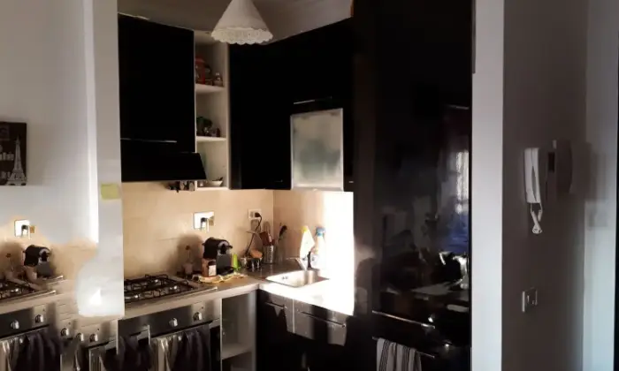 Rexer-Roma-Affitto-di-Bilocale-in-via-Carlo-Dapporto-CUCINA