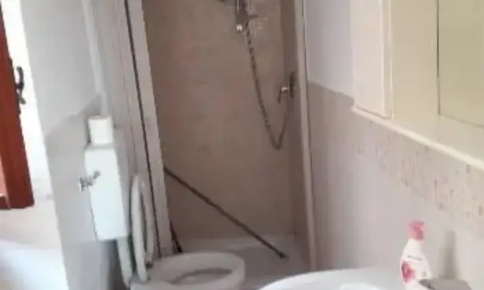 Rexer-Castel-San-Pietro-Romano-Appartamento-in-affitto-BAGNO
