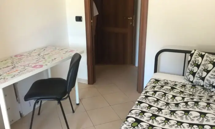 Rexer-Cassino-Affitto-di-Trilocale-in-via-Casilina-snc-SALONE