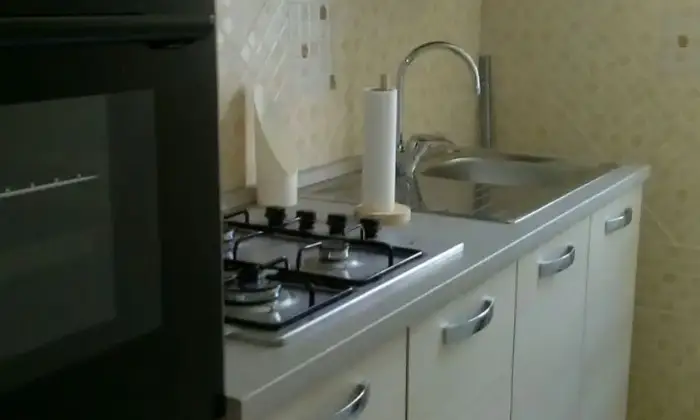 Rexer-Priolo-Gargallo-Affitto-di-Camera-in-via-Milano-CUCINA