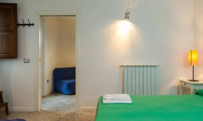 Rexer-Ceraso-Monolocale-IL-VICOLO-discrezione-e-praticit-CAMERA-DA-LETTO