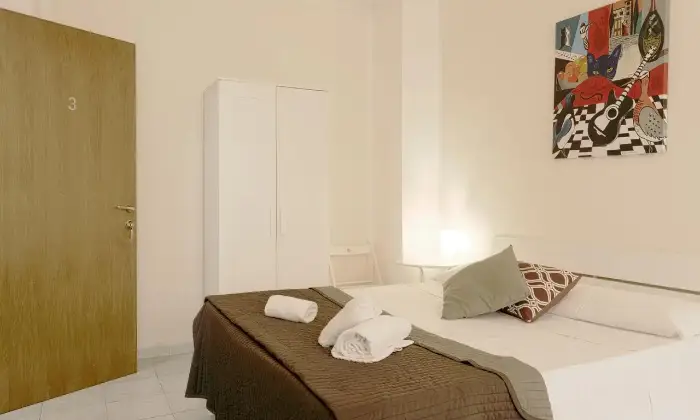 Rexer-Roma-Monolocali-al-Colosseo-CAMERA-DA-LETTO
