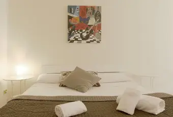 Rexer-Roma-Monolocali-al-Colosseo-CAMERA-DA-LETTO