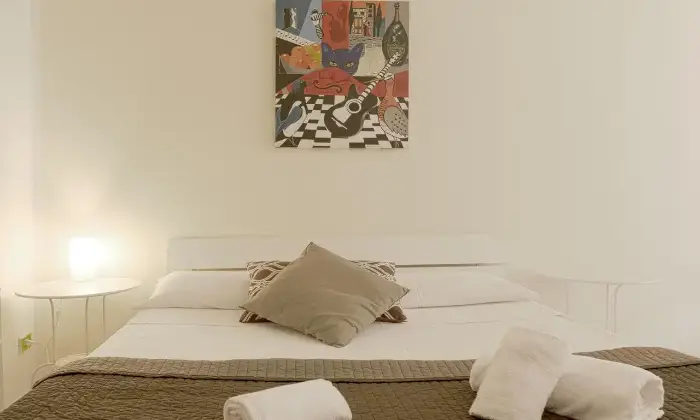 Rexer-Roma-Monolocali-al-Colosseo-CAMERA-DA-LETTO