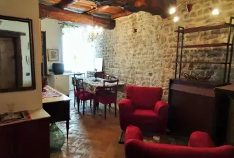 Rexer-Spoleto-Appartamento-Spoleto-Antico-Forno-centro-storico-SALONE