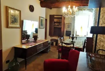 Rexer-Spoleto-Appartamento-Spoleto-Antico-Forno-centro-storico-SALONE