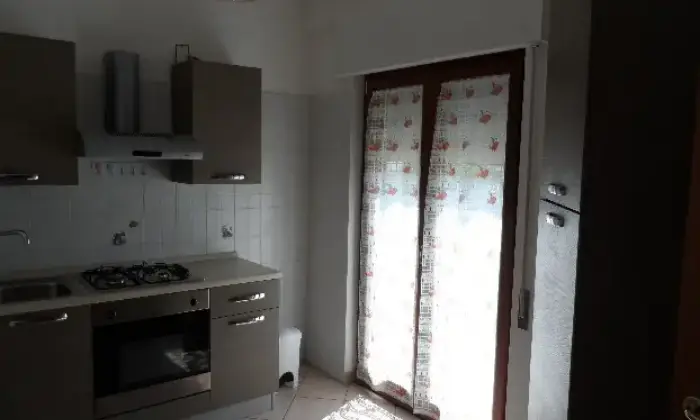 Rexer-LAquila-Trilocale-arredato-nuovo-CUCINA
