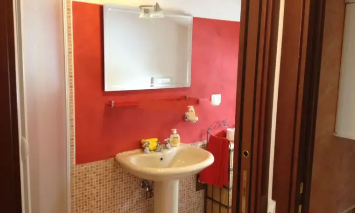 Rexer-Tornimparte-Appartamento-in-affitto-Tornimparte-BAGNO