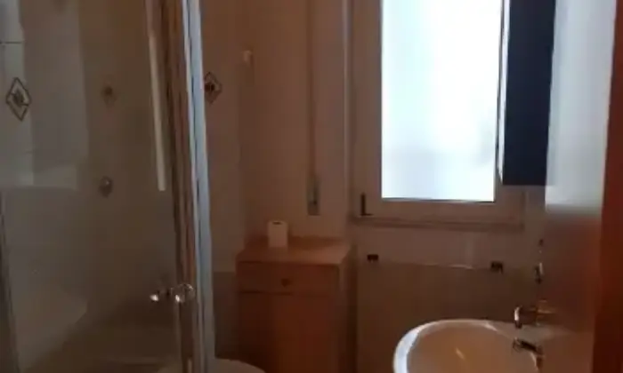 Rexer-Pescara-Stanza-Pescara-universita-BAGNO