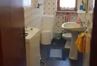Rexer-Jesi-Appartamento-NON-AMMOBILIATO-zona-Tabano-BAGNO