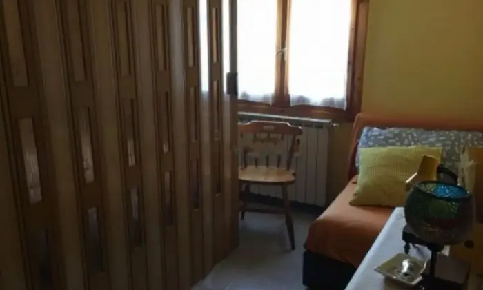 Rexer-Campo-di-Giove-Affitto-di-Attico-in-via-del-Lago-Campo-di-Giove-CAMERA-DA-LETTO