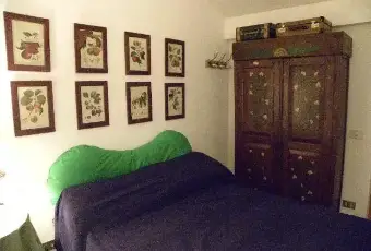 Rexer-Rocca-di-Cambio-Villa-su-piani-in-affitto-CAMERA-DA-LETTO