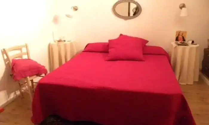 Rexer-Rocca-di-Cambio-Villa-su-piani-in-affitto-CAMERA-DA-LETTO
