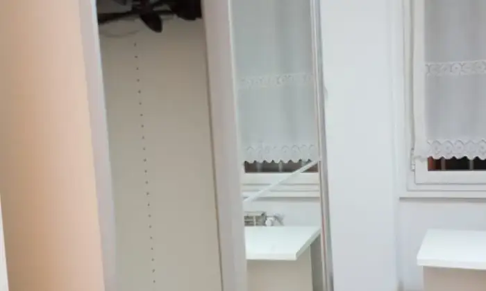 Rexer-Milano-Affittasi-stanza-singola-in-bilocale-BAGNO