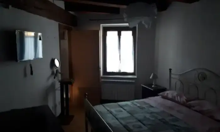 Rexer-Fabriano-Appartamento-Fabriano-CAMERA-DA-LETTO