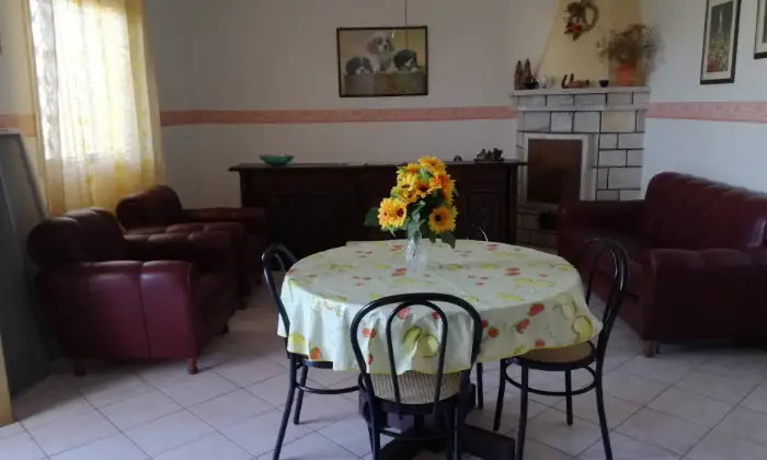 Rexer-Lecce-Salento-villetta-comoda-vicinissima-al-mare-SALONE