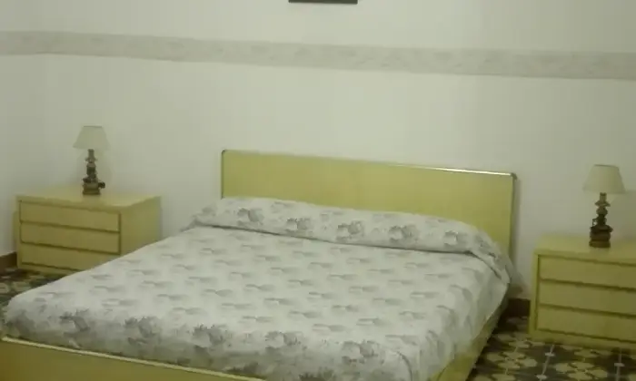 Rexer-Lecce-Salento-villetta-comoda-vicinissima-al-mare-CAMERA-DA-LETTO
