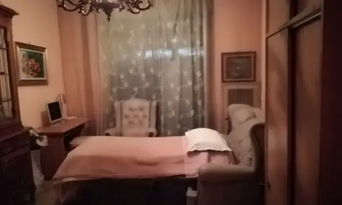 Rexer-Torino-Alloggio-arredato-trilocale-zona-cenisia-CAMERA-DA-LETTO