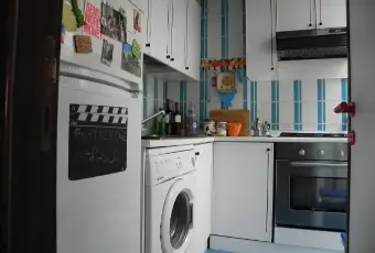 Rexer-Roma-Bilocale-per-studentesse-CUCINA