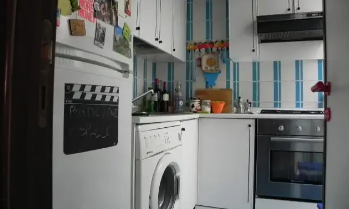 Rexer-Roma-Bilocale-per-studentesse-CUCINA