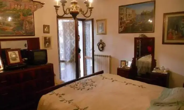 Rexer-Fiuminata-Affitto-Appartamento-su-palazzina-di-unit-CAMERA-DA-LETTO