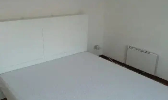 Rexer-Pisa-Bilocale-barbaricina-CAMERA-DA-LETTO