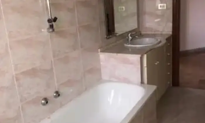 Rexer-Napoli-Immobile-uso-studio-BAGNO