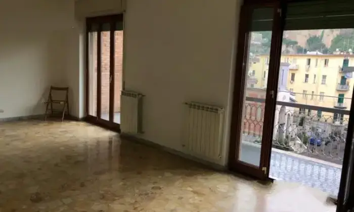 Rexer-Napoli-Immobile-uso-studio-SALONE