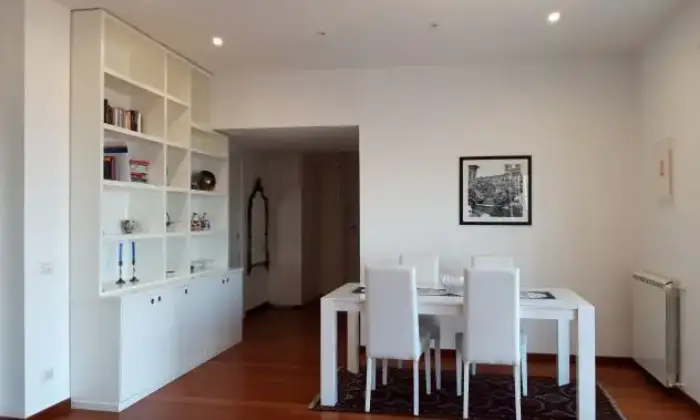 Rexer-Napoli-Attico-in-affitto-in-via-Giuseppe-Orsi-Arenella-Napoli-SALONE