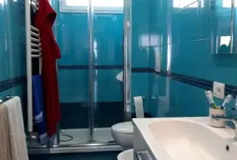 Rexer-Napoli-Attico-in-affitto-in-via-Giuseppe-Orsi-Arenella-Napoli-BAGNO