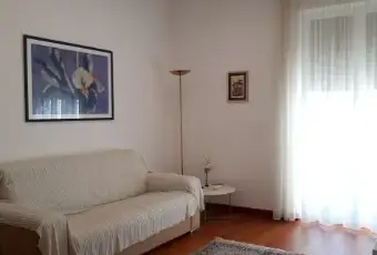 Rexer-Napoli-Attico-in-affitto-in-via-Giuseppe-Orsi-Arenella-Napoli-SALONE