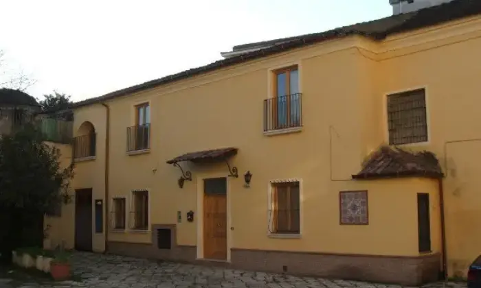 Rexer-San-Nicola-la-Strada-Appartamento-indipendente-su-due-livelli-ALTRO